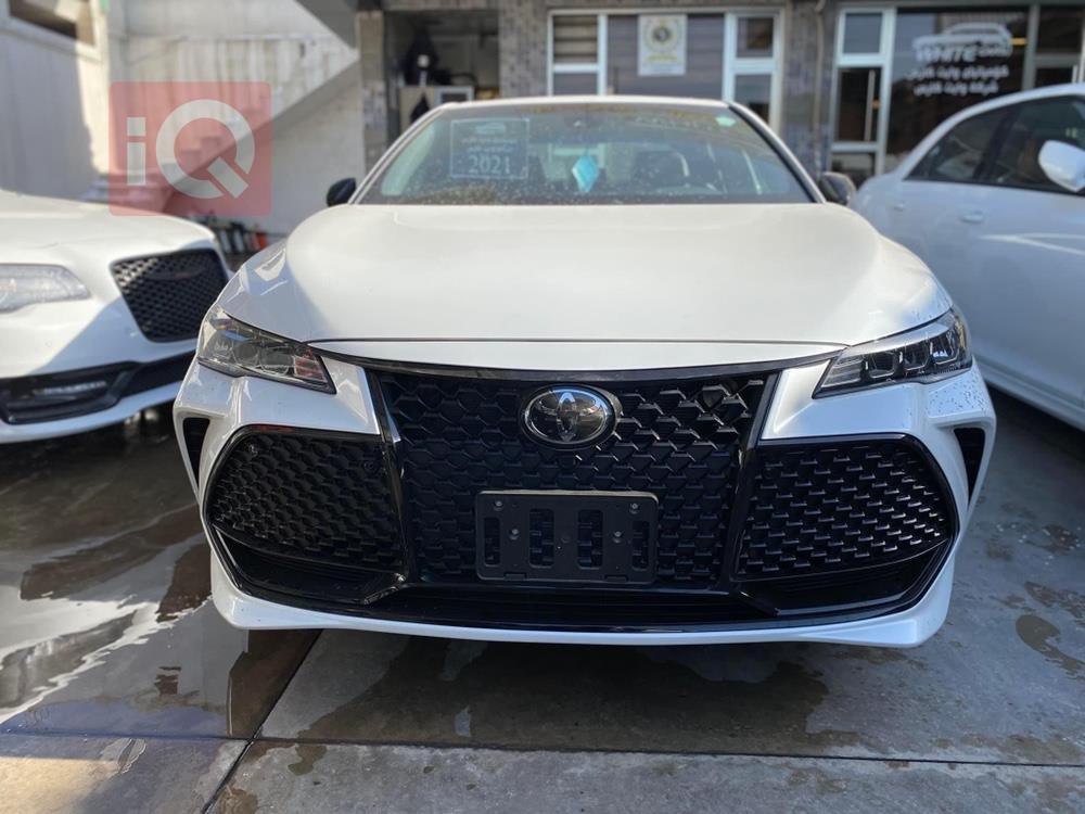 تويوتا أفالون